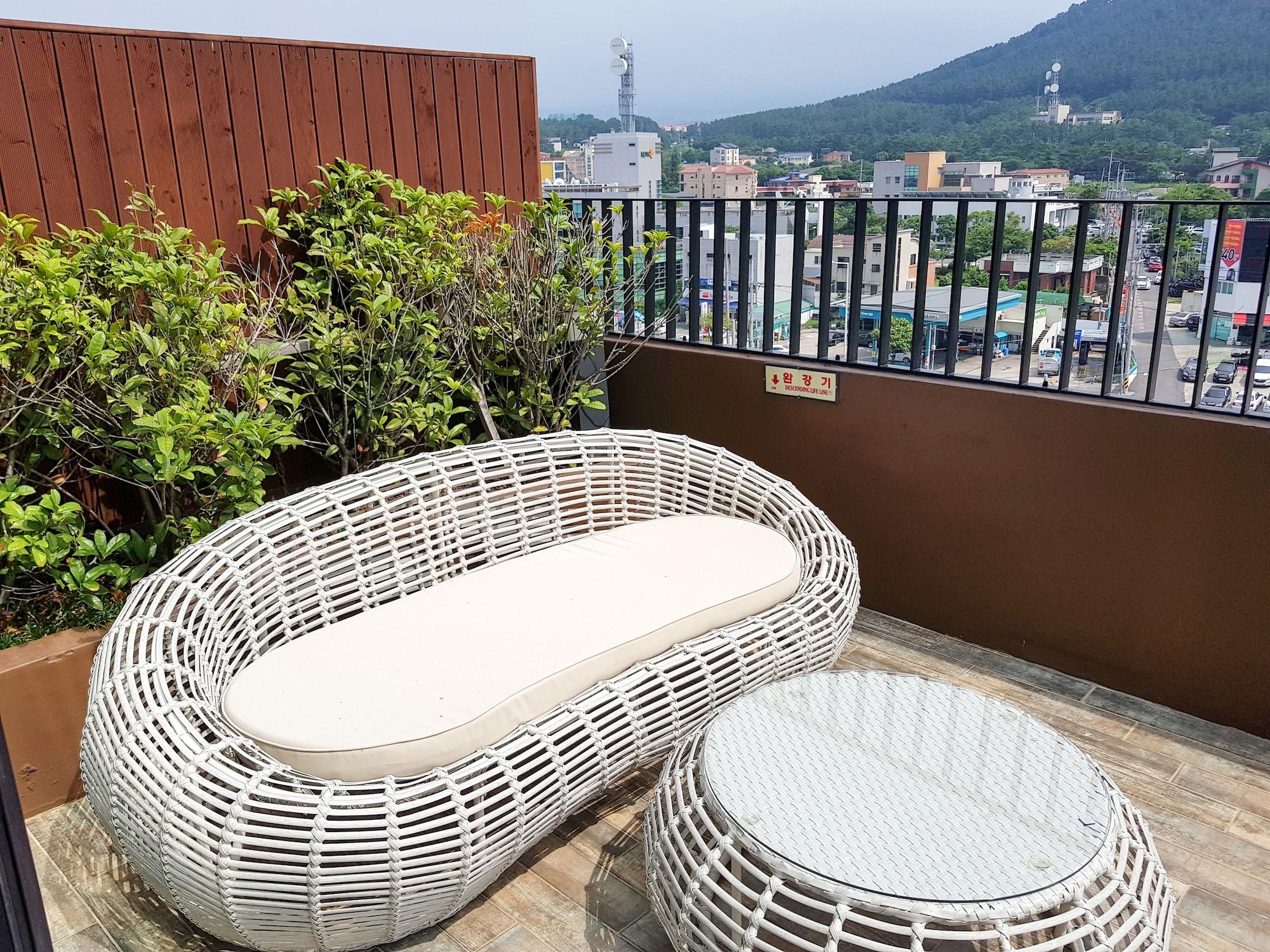 I-Jin Hotel Jeju Eksteriør bilde