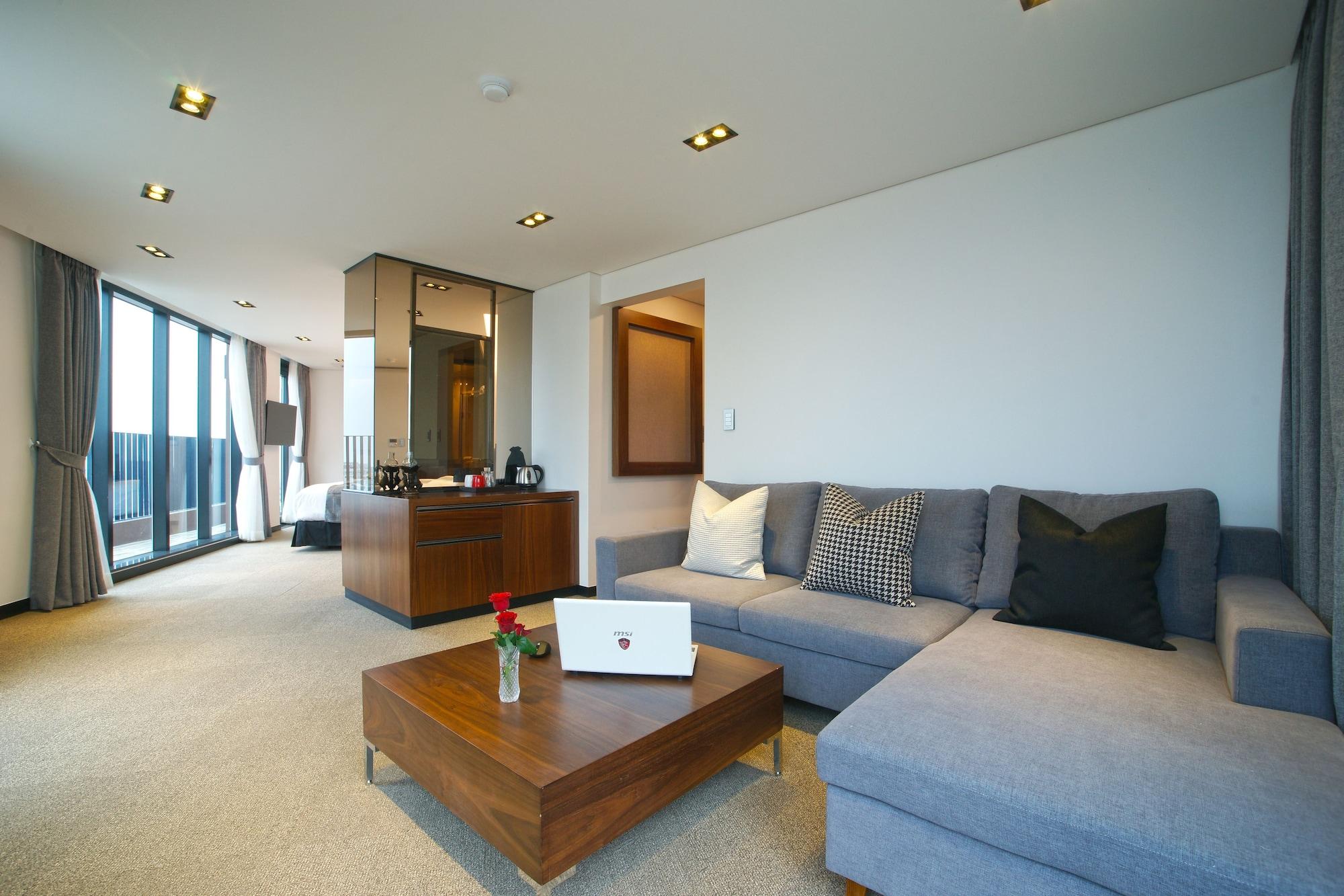 I-Jin Hotel Jeju Eksteriør bilde