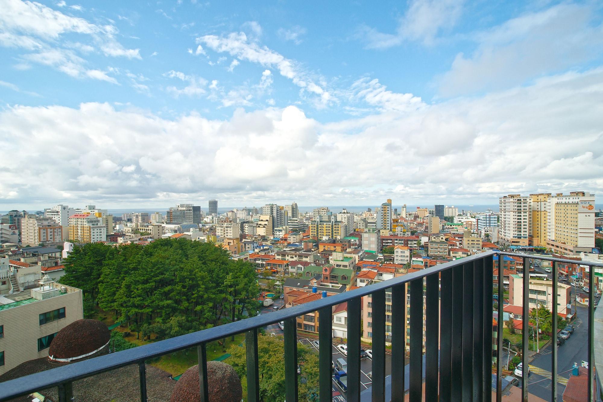 I-Jin Hotel Jeju Eksteriør bilde